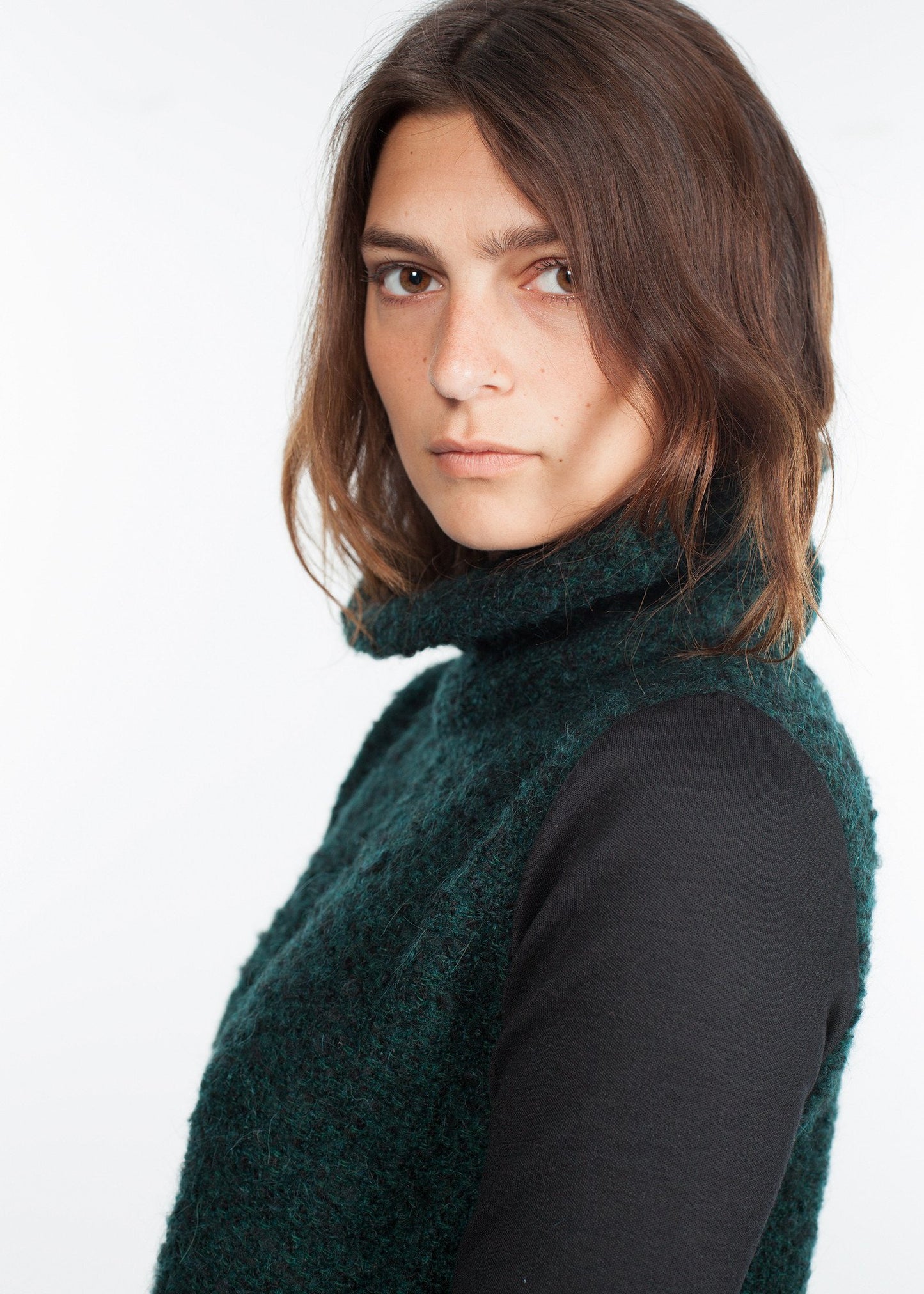Boucle Turtle Neck in Green/Black - Dup